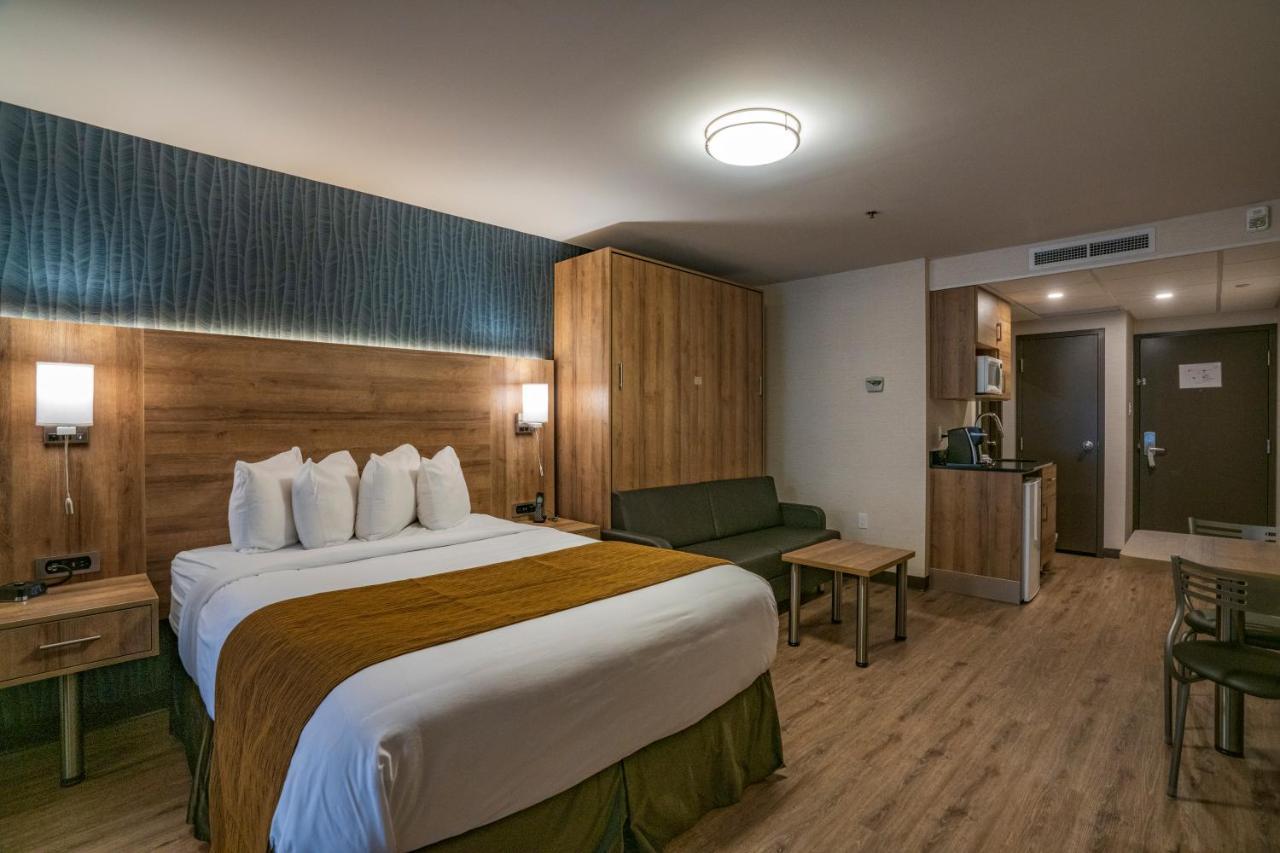 Quality Suites Drummondville Eksteriør billede