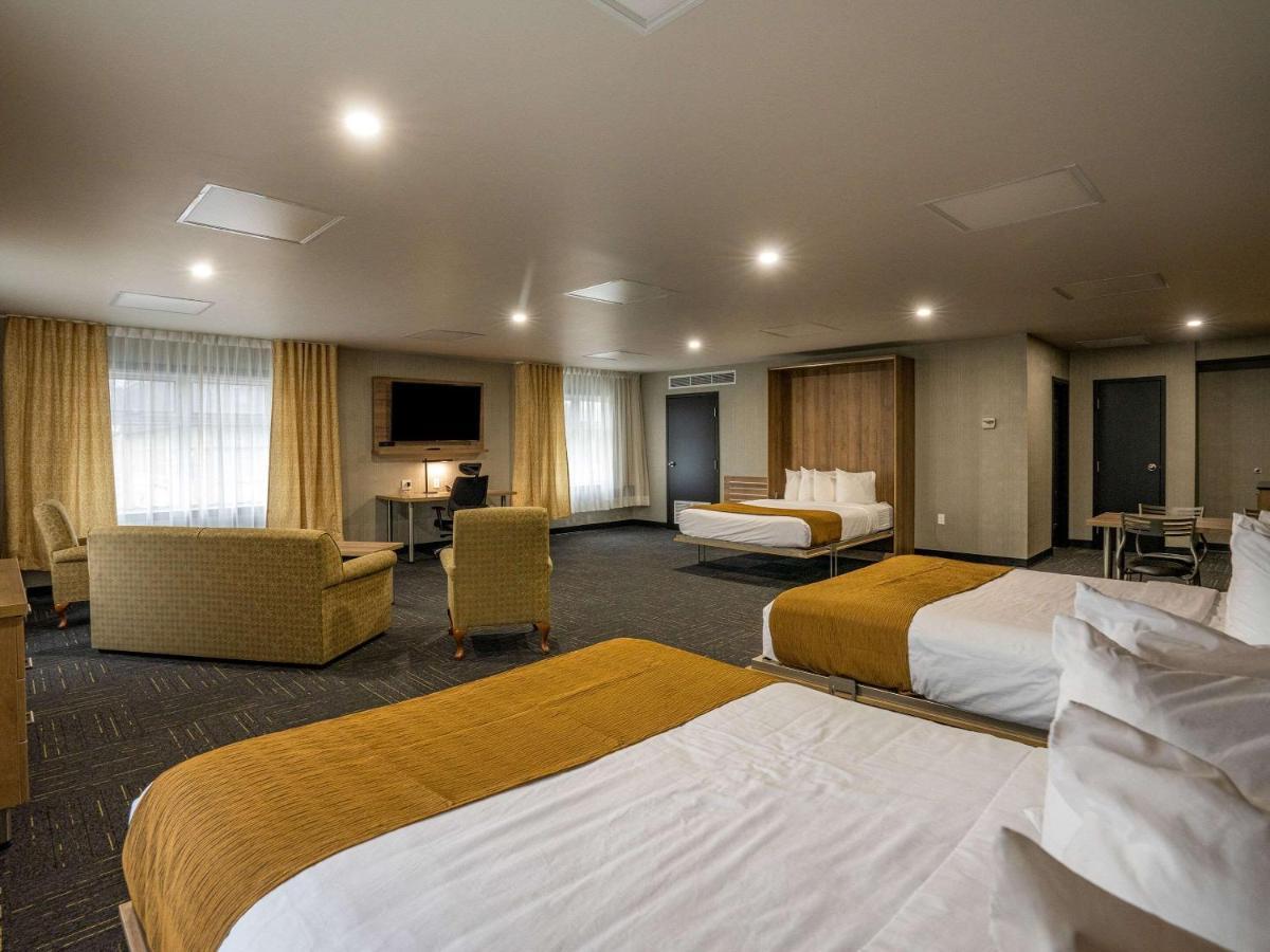 Quality Suites Drummondville Eksteriør billede