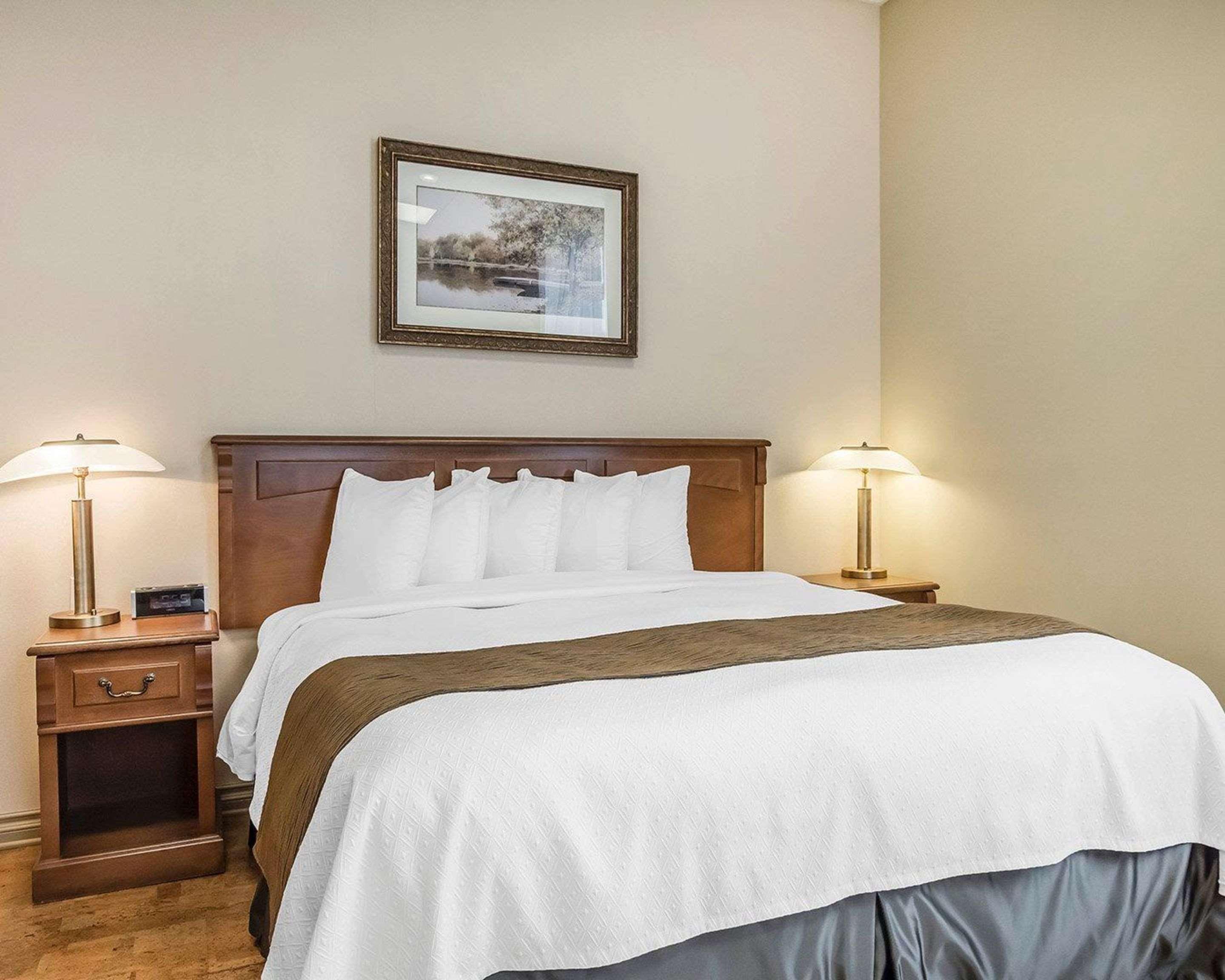 Quality Suites Drummondville Eksteriør billede