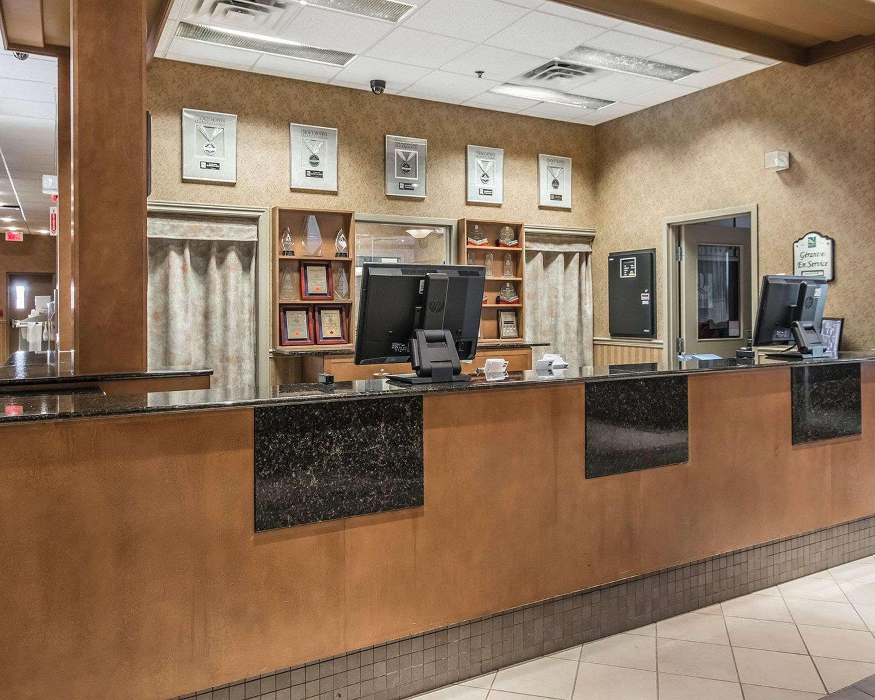 Quality Suites Drummondville Eksteriør billede