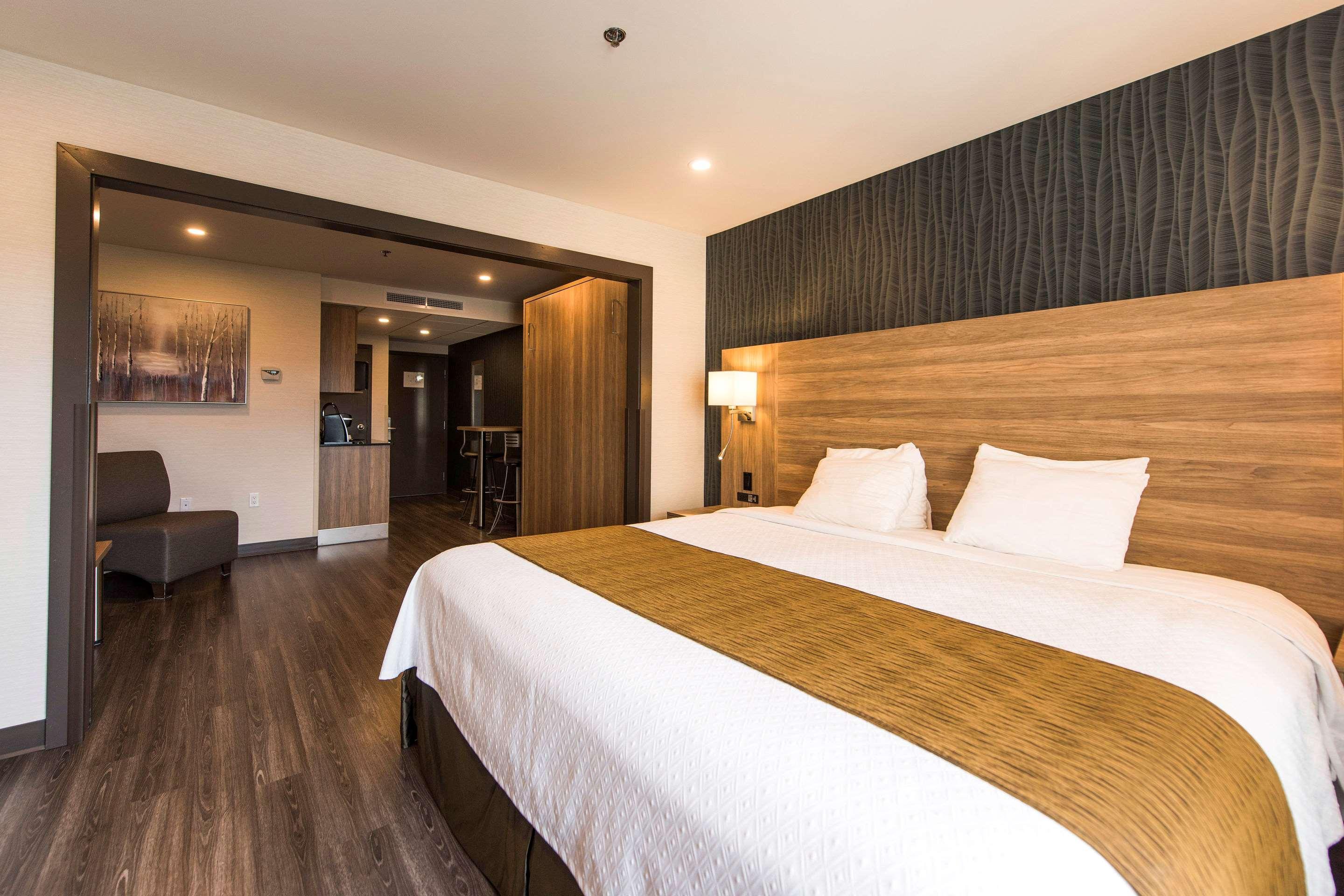 Quality Suites Drummondville Eksteriør billede
