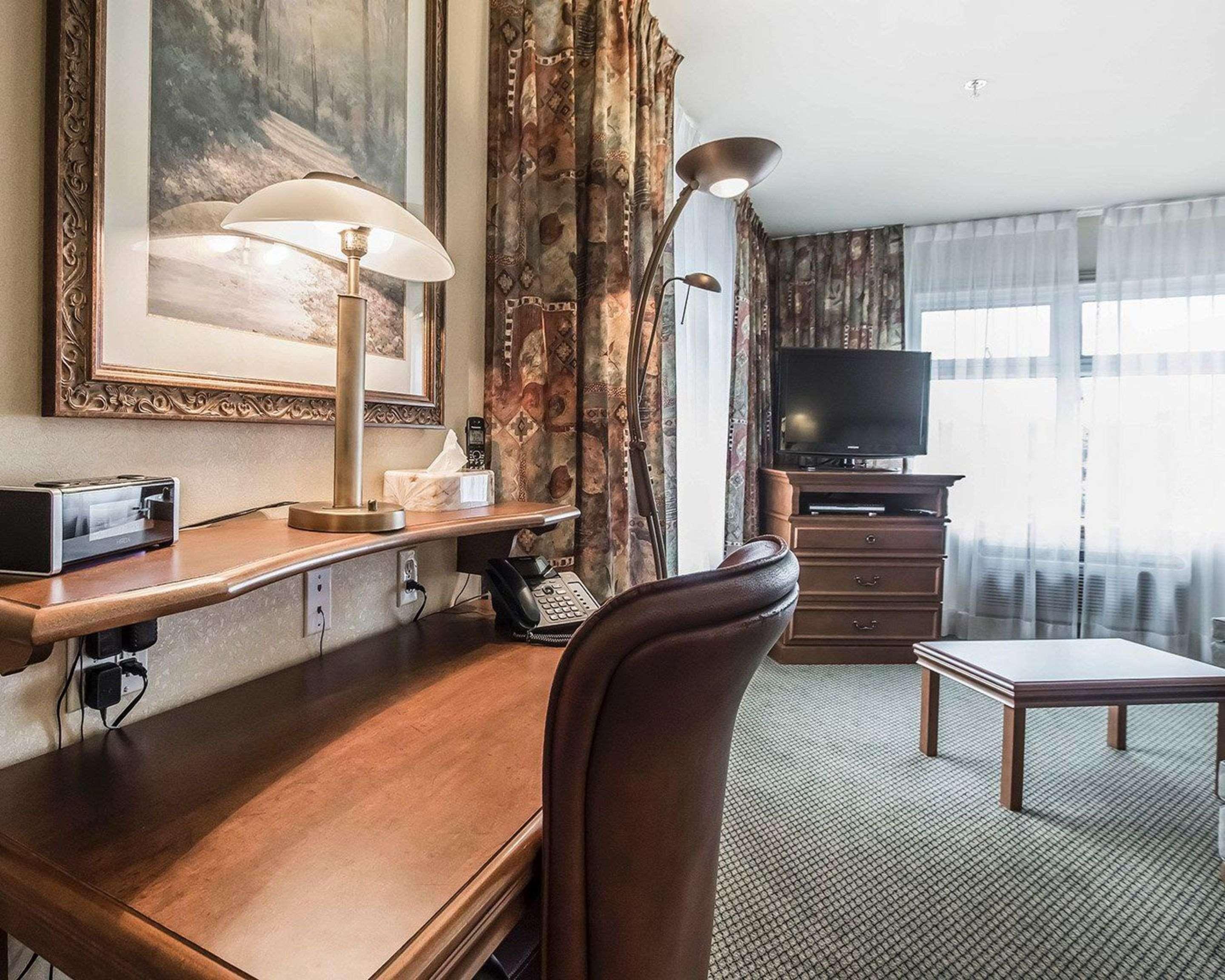 Quality Suites Drummondville Eksteriør billede