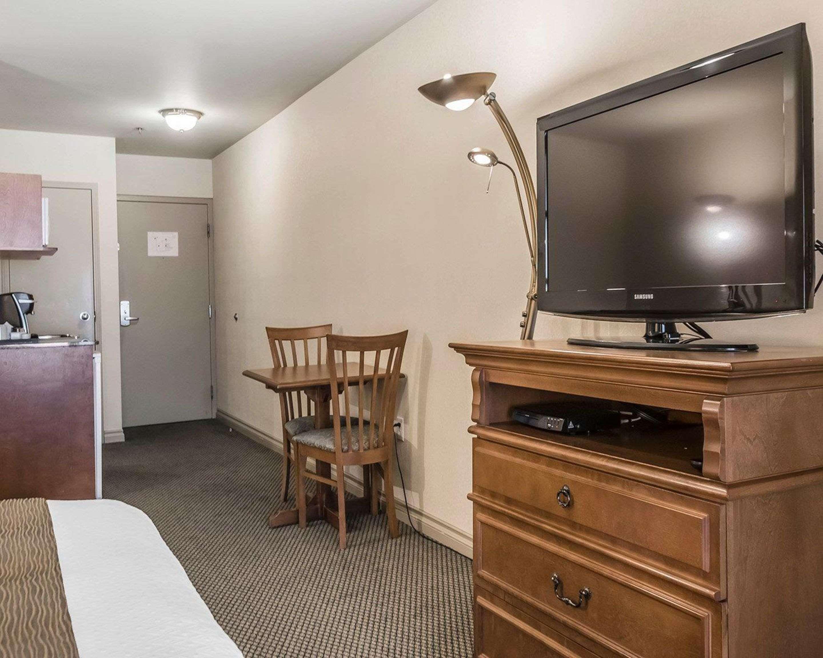 Quality Suites Drummondville Eksteriør billede