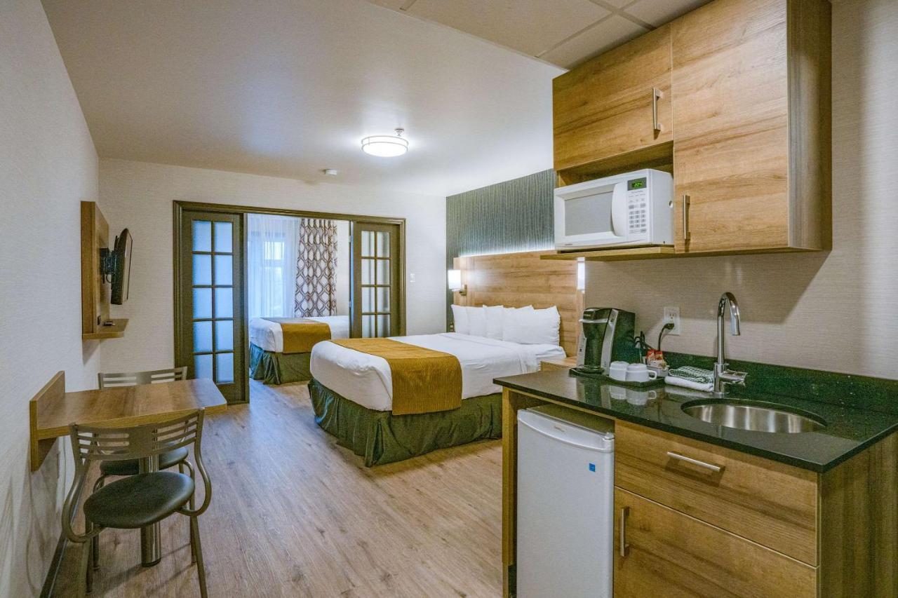 Quality Suites Drummondville Eksteriør billede
